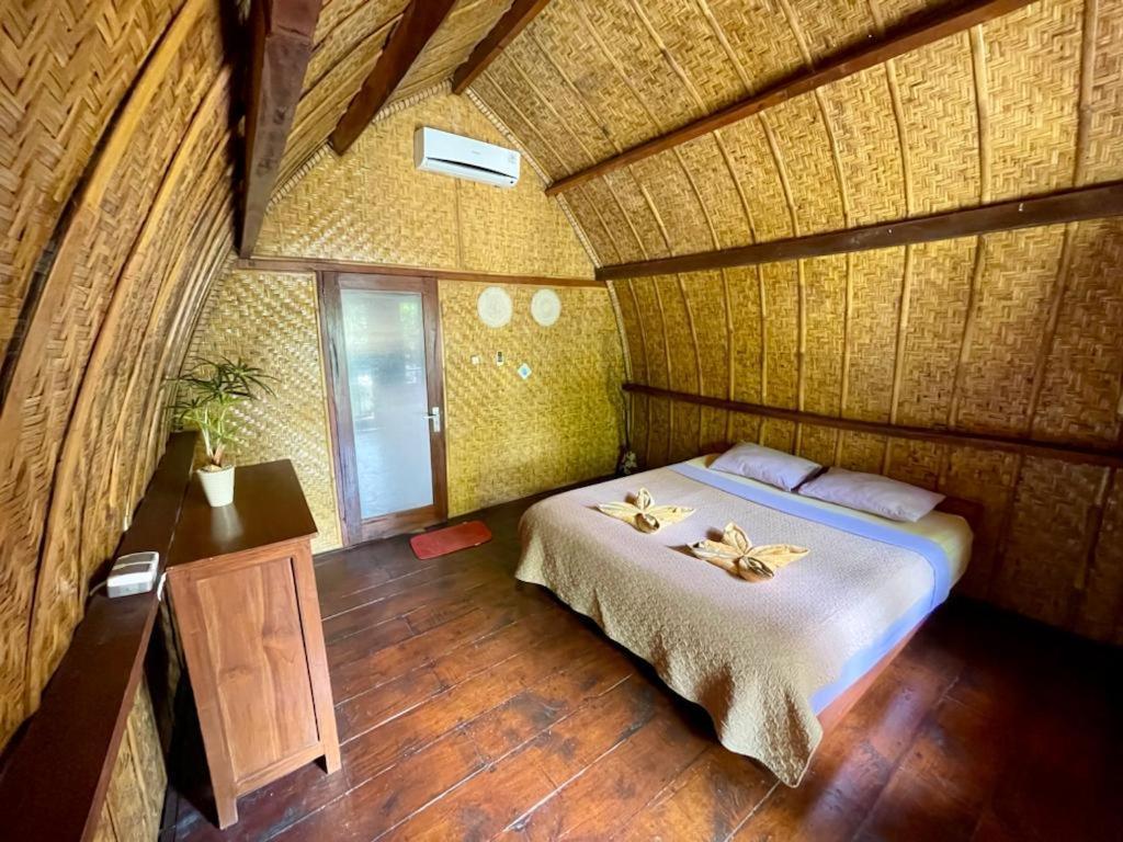 The Golden Ave Bungalow Джили Трауанган Екстериор снимка